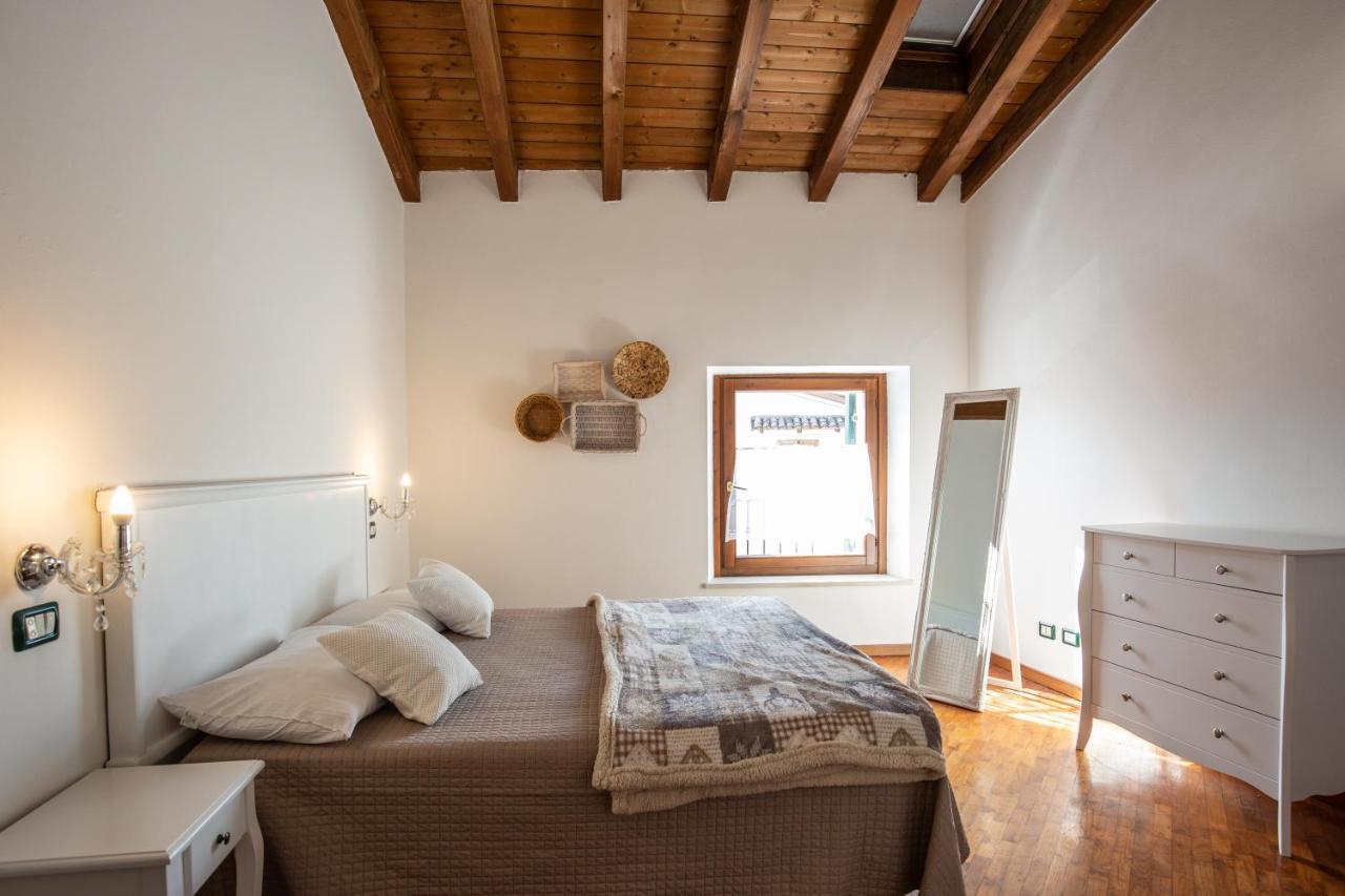 Blu Bed Apartman Castelnuovo del Garda Kültér fotó
